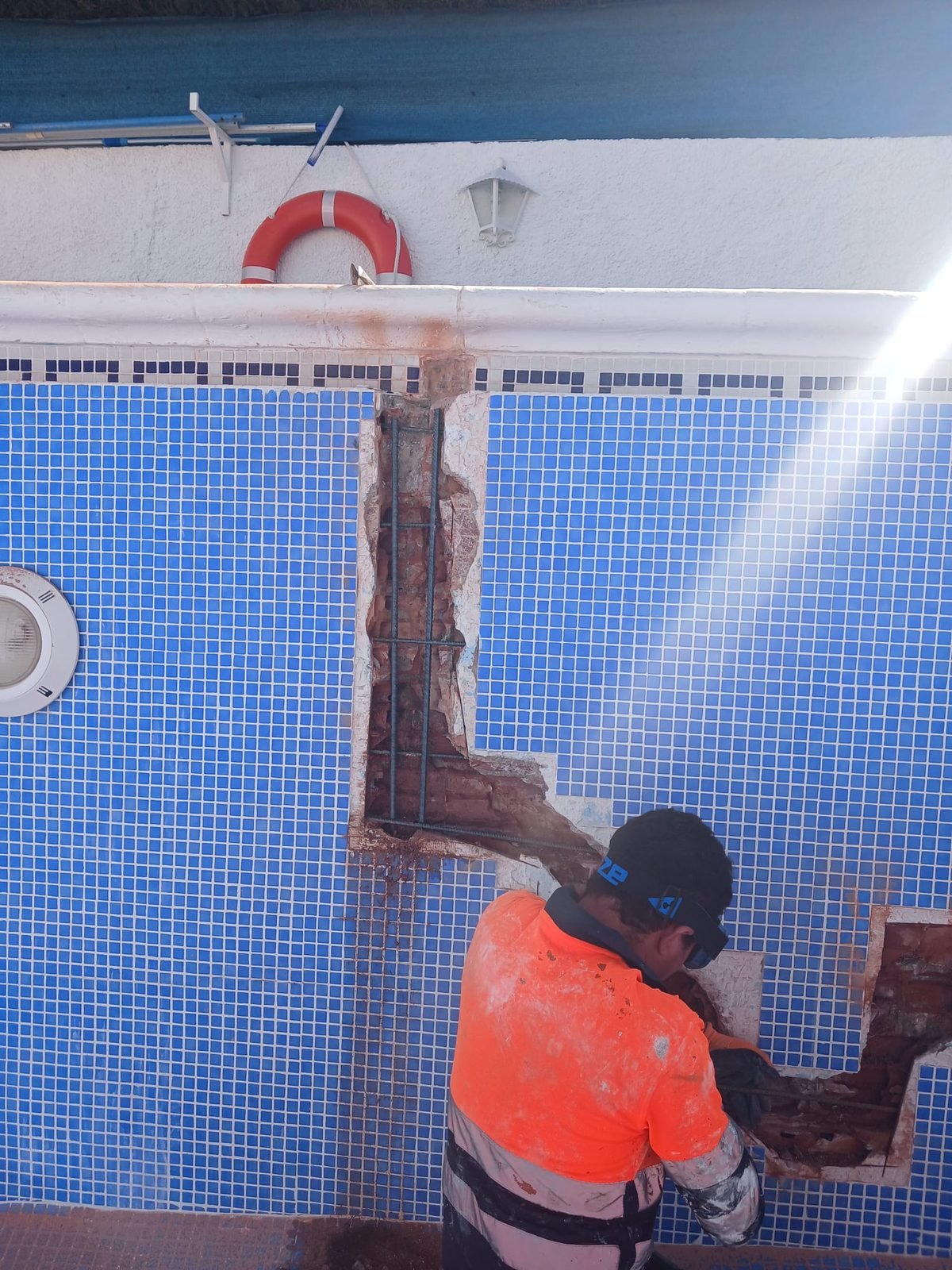 Reparación de piscina por Reformas Jiménez
